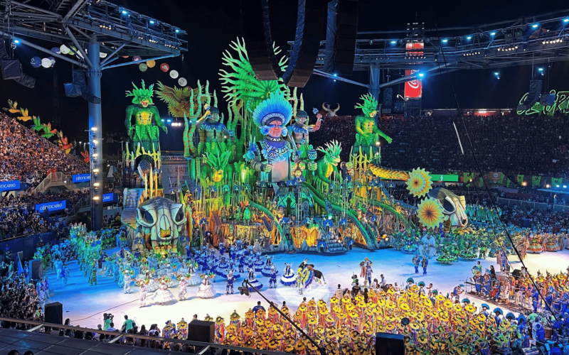 Como Chegar ao Festival de Parintins 2025, Onde Ficar e o Que Aproveitar