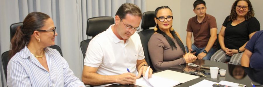 Prefeitura de Parintins inicia processo licitatório para Concurso Público 2026