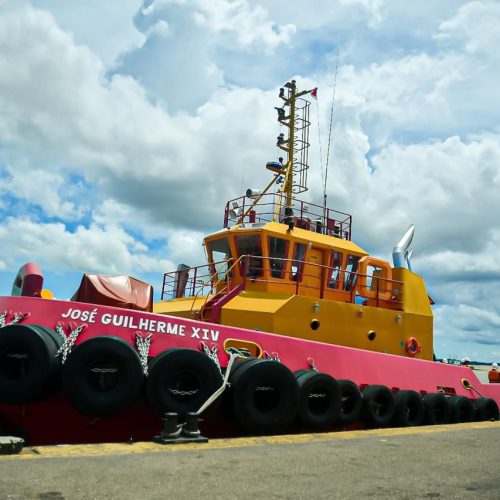 Porto de Parintins entra na fase final para receber navios com novas poitas a partir de abril
