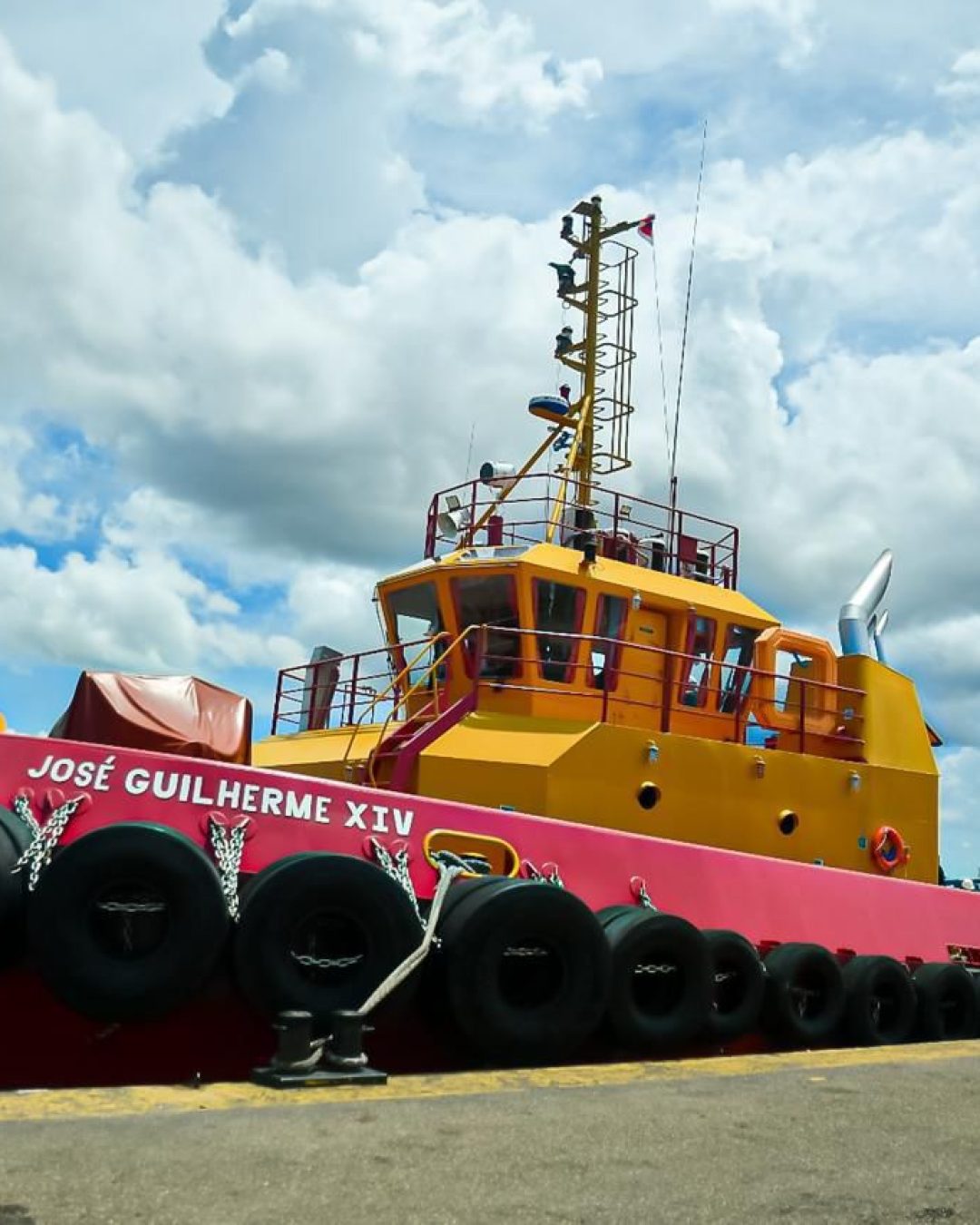 Porto de Parintins entra na fase final para receber navios com novas poitas a partir de abril