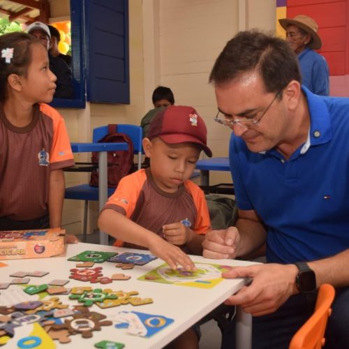 Parintins avança na alfabetização e alcança 59% de crianças alfabetizadas